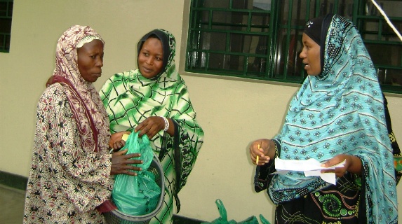 2011-11-18_s1_burundi_frauen