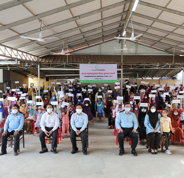 Bei der Waisenhilfe in Kampong Cham konnten weiterhin 150 Kinder für das zweite Halbjahr versorgt werden