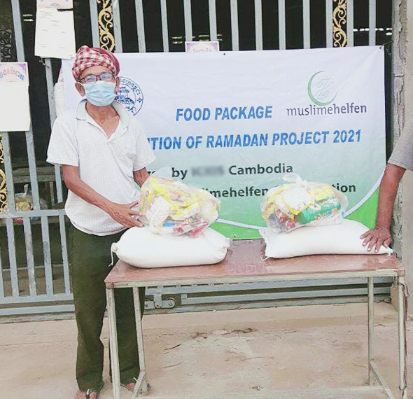 Bei der Verteilung von Lebensmittelpaketen im Ramadan konnten 406 bedürftige Familien berücksichtigt werden