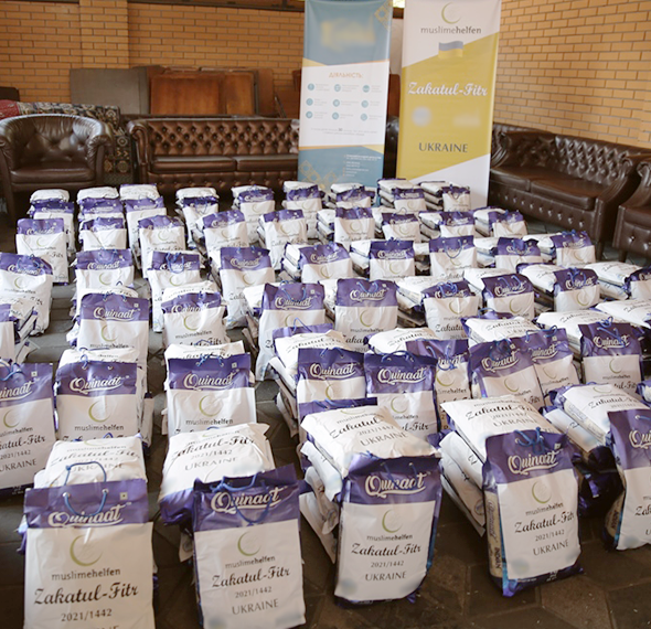 Bei der Verteilung von Reis als Zakatul-Fitr konnten 201 bedürftige Familien berücksichtigt werden
