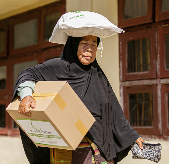 Indonesien – Sechste Verteilung von Coronanothilfe in Aceh in 2021
