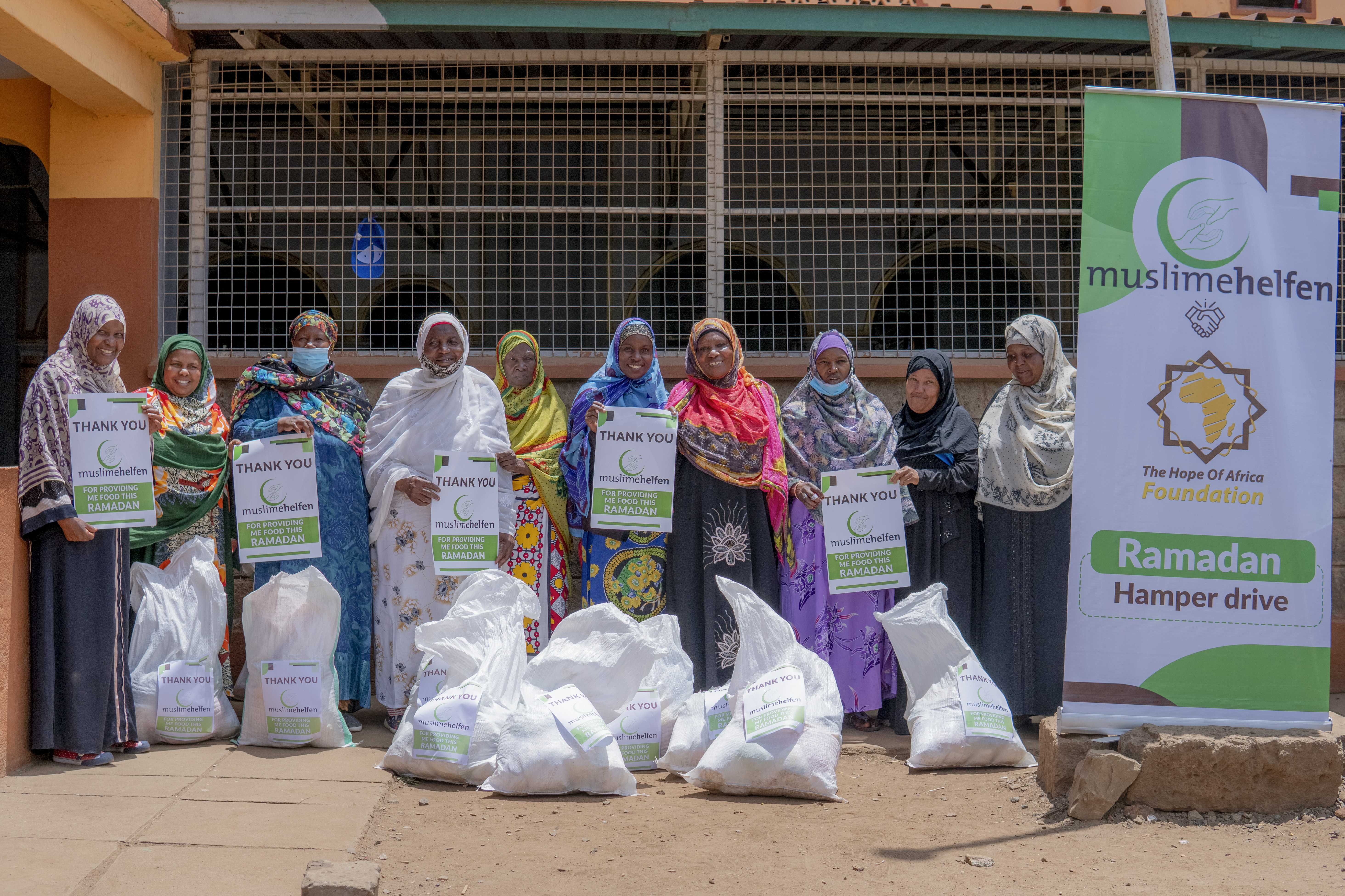 Bei der Verteilung von Lebensmitteln als Ramadanhilfe  konnten 550 bedürftige Familien berücksichtigt werden