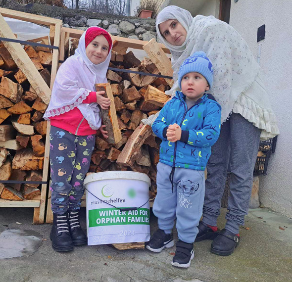 Wood for orphan families (34)_k